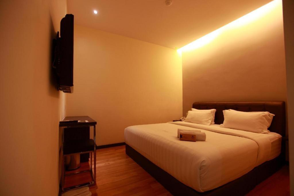 Starz Hotel Клуанг Экстерьер фото