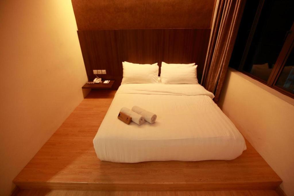 Starz Hotel Клуанг Экстерьер фото