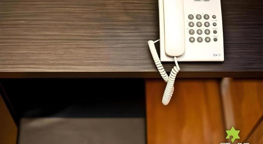 Starz Hotel Клуанг Экстерьер фото