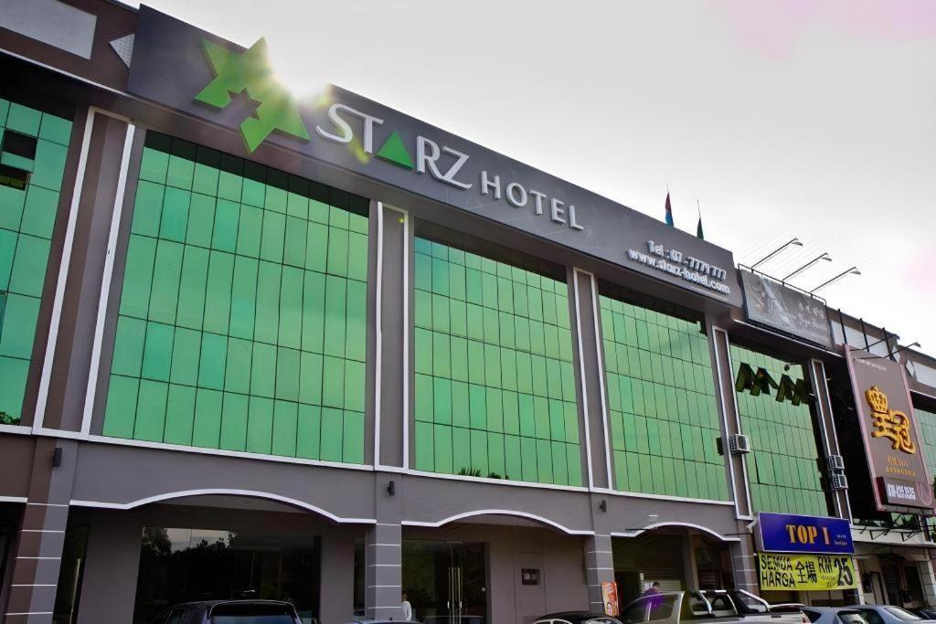 Starz Hotel Клуанг Экстерьер фото